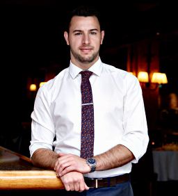 Profile Picture of Stephan Cachard, Restaurant Director